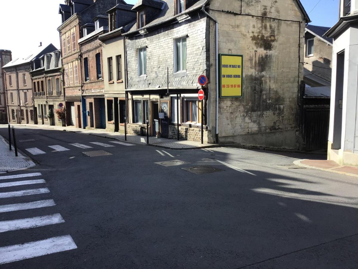 Honfleur Centre Ville Avec Garage Prive Exterior photo